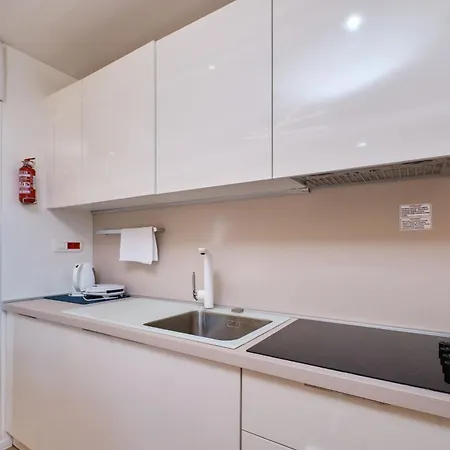 Mobile Homes And Glamping Tents Delta Marine At Poljana Kamp Mali Losinj